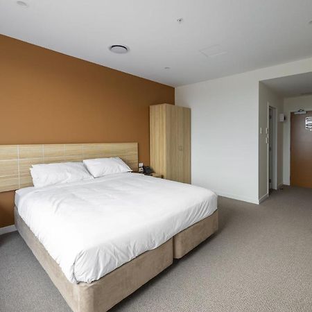 Manha Hotel Auckland Airport Exteriör bild